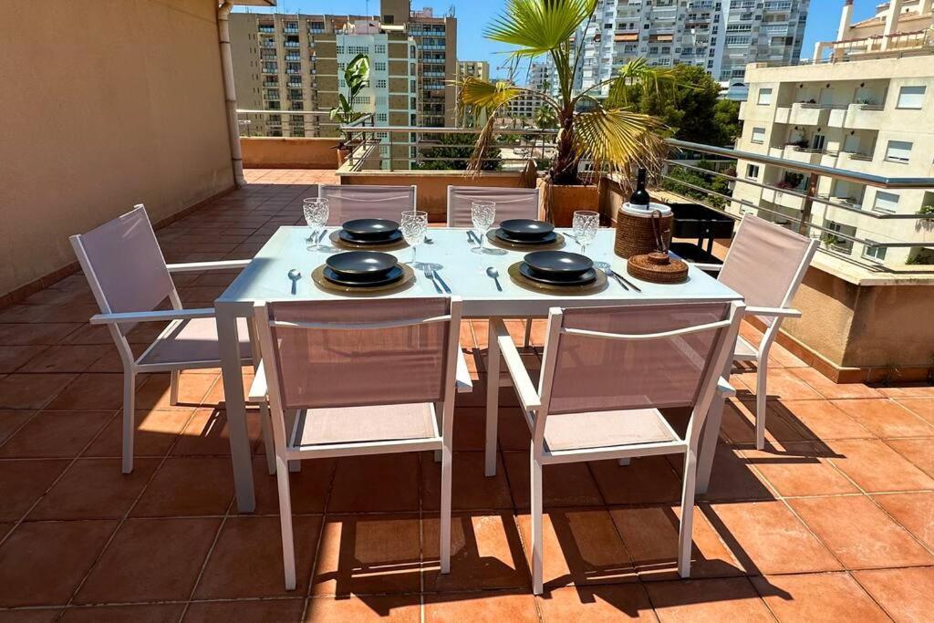 Апартаменты Atico Puerto Marina 2 Hab Con Piscina, 500M De La Plata Торремолинос Экстерьер фото